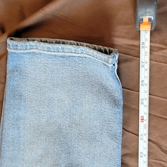 &DENIM GIRLFRIEND CUT Distressed Jeans 32 - Picture 10 of 16